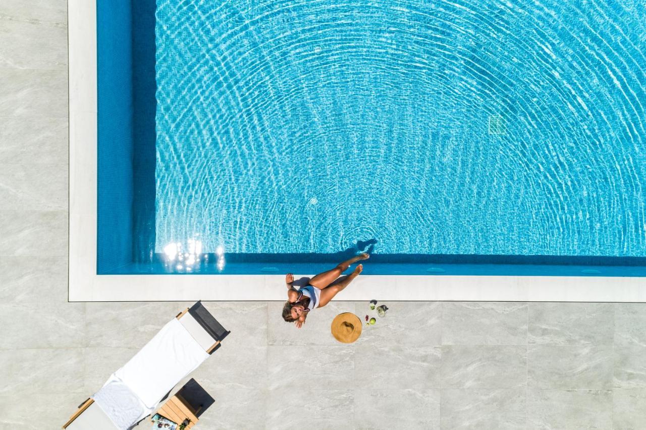 Ninemia Luxury Residence Pérdika Kültér fotó