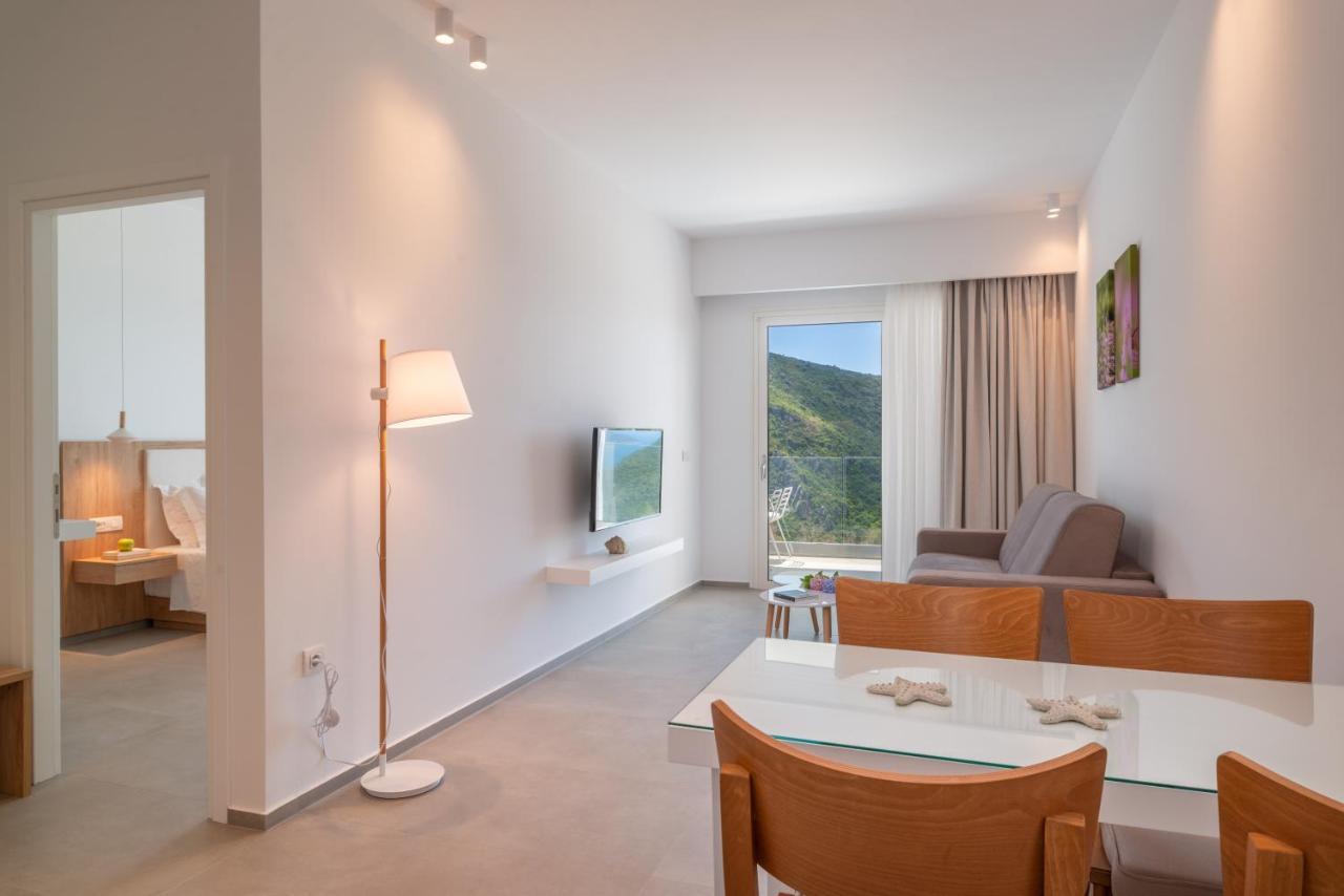 Ninemia Luxury Residence Pérdika Kültér fotó